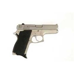 *SMITH & WESSON MODEL 669 SEMI-AUTO PISTOL.  
