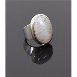 Vintage Oval Cut Moonstone Sterling Silver Rin