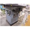 Image 2 : DELTA 10" TABLE SAW & GUIDE