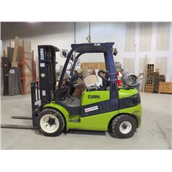 Clark Forklift C30L-LP; 6000 lb; 3 Stage; Side Shift; Propane; 588 Hours; SN #P232L-0580-9644-KF (Fo