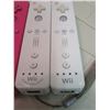 Image 3 : 4 Wii Controllers
