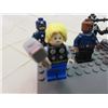 Image 2 : Lego Minifigures Marvel Captain America, Pepper Potts, Thor, Venom