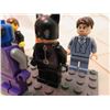 Image 4 : Lego Minifigures Bruce Wayne, Aquaman, Catwoman, and Others