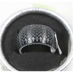 MENS STAINLESS TIRE RING SZ 10
