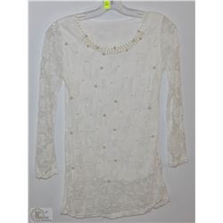 WHITE LACE LONG SLEEVE SHIRT