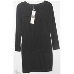 LONG SLEEVE BLACK DRESS SIZE LARGE