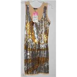 LONG GOLD TONE DRESS SEQUIN FRONT SIZE XL