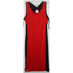 SLEEVELESS RED FRONT BLACK BACK DRESS