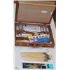 Image 1 : WOOD ARTIST SET INCL PALET, CANVAS, BRUSHES ETC