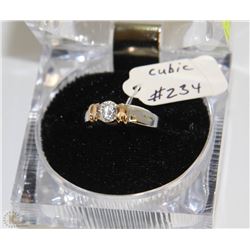 .925 STERLING SILVER RING CUBIC STONE SZ 7