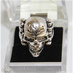 MEN'S HEAVY STAINLESS STEEL SKULL RING