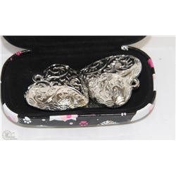 LOT OF 2 HEART SHAPE PENDANT