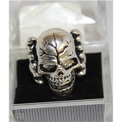 MENS SKULL RING SIZE 8.5