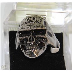 MEN'S HEAVY STAINLESS STEEL SKULL RING