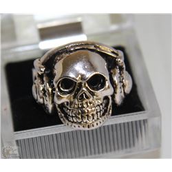MEN'S HEAVY STAINLESS STEEL SKULL RING