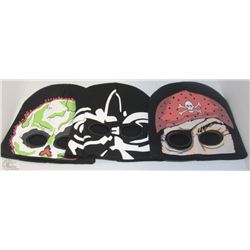 3 PACK OF GLOW IN THE DARK TOQUES