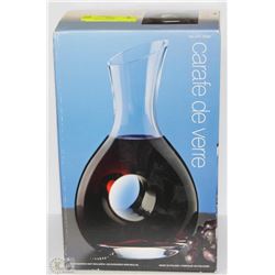 NEW GLASS CARAFE