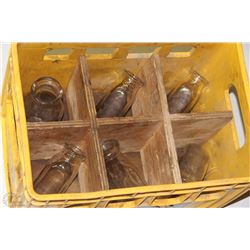 VINTAGE PEPSI CRATE WITH 6 ASSORTED OLD MILK
