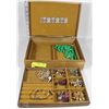 Image 1 : JEWELLERY BOX WITH CONTENTS