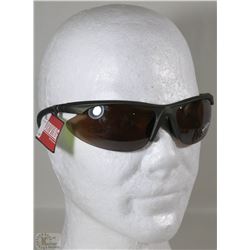 NEW MENS FOSTER GRANT SUNGLASSES