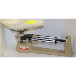 VINTAGE OHAUS TRIPLE BEAM BALANCE SCALE