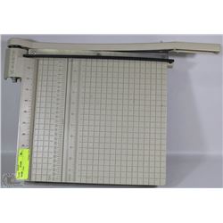 PAPER CUTTER