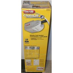 NEW GENIE CHAINLIFT GARAGE DOOR OPENER IN BOX