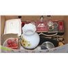 Image 1 : BOX OF ANTIQUES INCL GLASS LIQUOR SET, LAMP AND