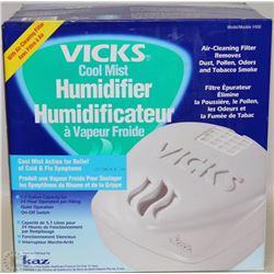 VICKS HUMIDIFIER