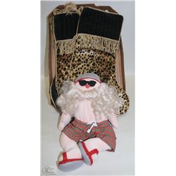 BOX WITH 5 NEW LEOPARD STOCKINGS AND SNORING SANTA