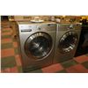 Image 1 : LG TROMM S/S WASHER AND DRYER SET WITH ULTRA
