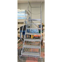 ROLLING STAIRCASE/LADDER 6' WITH LOCK DOWN