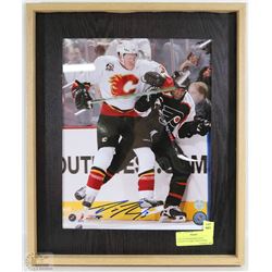 11X14 AUTOGRAPHED DION PHANEUF FLAMES PHOTO WITH