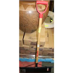 NEW WOODEN HANDLE AND METAL BLADE SNOW SHOVEL 24"