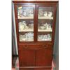 Image 1 : 1940'S CHINA CABINET