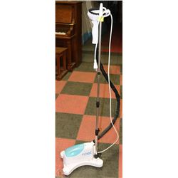 TOBI GARMENT STEAMER