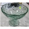 Image 1 : ART GLASS FRUIT BOWL SOLD WITH MILK GLASS VASE