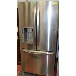 LG FRIDGE STAINLESS STEEL FRENCH DOOR  WITH WATER