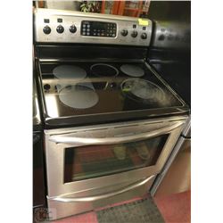 FRIGIDAIRE GALLERY CERAMIC TOP STOVE 30" 5 BURNER