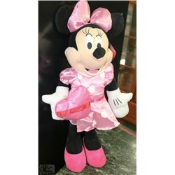 PLUSH MINNIE MOUSE