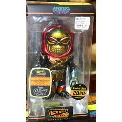 TRANSFORMERS LTD ED.VINYL FIGURE SKELETOR MULTI-