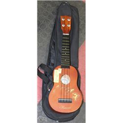 UKULELE - UNIVERSAL WORLDWIDE WITH SOFT CASE