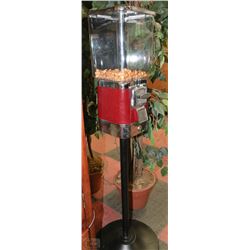 CLASSIC B-LINE 25CENT CANDY MACHINE (KEY ON TAG