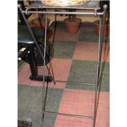 SLATTED METAL PLANT TABLE