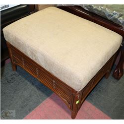 BAMBOO AND FABRIC STOOL