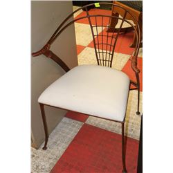 METAL CHAIR WITH OFF WHITE CUSHION