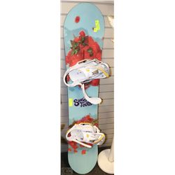 BURTON SNOWBOARD "SWEETOOTH"WITH ESCAPADE