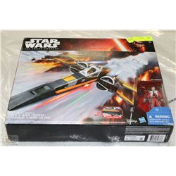 STAR WARS POES X-WING FIGHTER