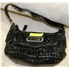 Image 1 : BLACK GUESS PURSE