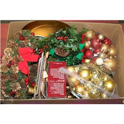 BOX OF CHRISTMAS DECOR INCL. WREATH,